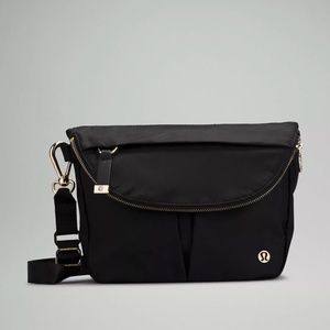 Lululemon All Night Festival Bag